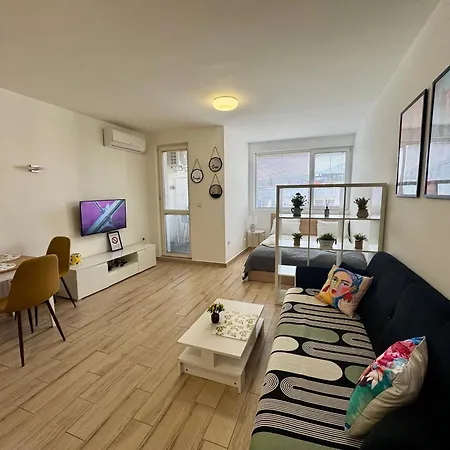 Joyful 2 By Bulgarianhomes * Sofia