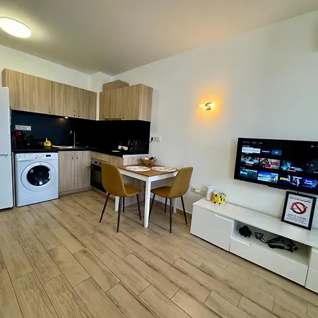 Joyful 2 By Bulgarianhomes Appartamento Sofia